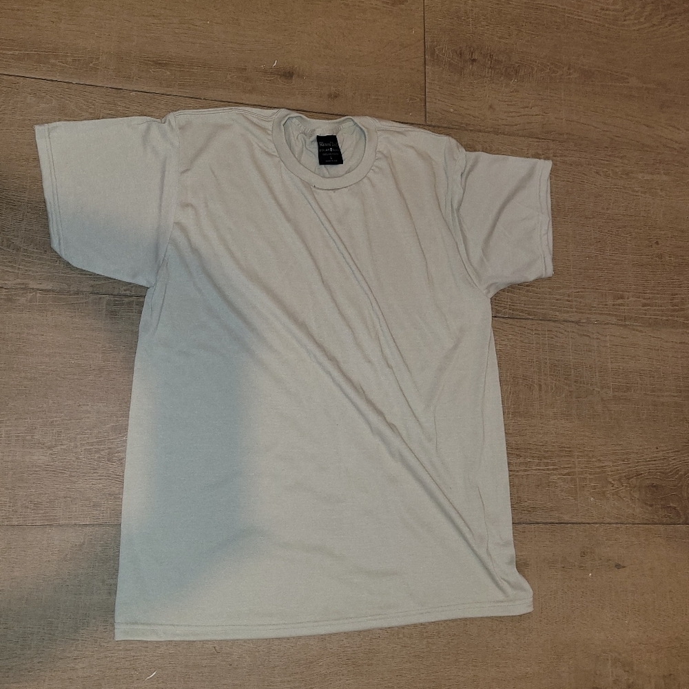 Rivers end mens shirt size large nwot